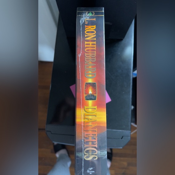 NEW Dianetics Book The Modern Science of Mental Health by L. Ron Hubbard - Picture 4 of 4